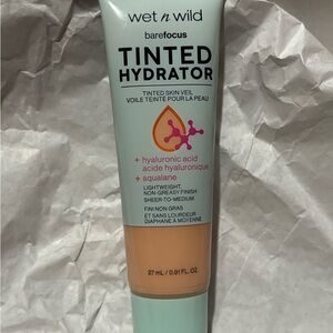 Wet n Wild Tan Foundation for a Flawless Finish